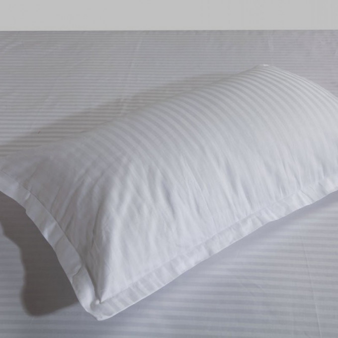 WHITE WHITE